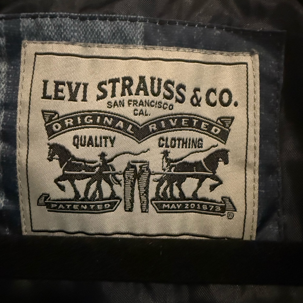 Levi's Blue And Black Patchwork Bomber Puffer Jac… - image 3